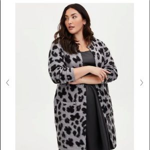 Disney Minnie gray open cardigan Torrid size 2